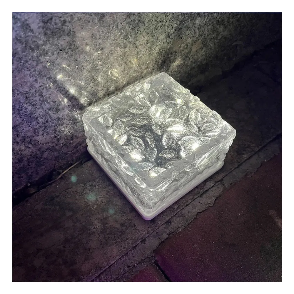 2Piece White Outdoor Ice Cube Shaped Pathway Solar Lights Fa-Lc57A