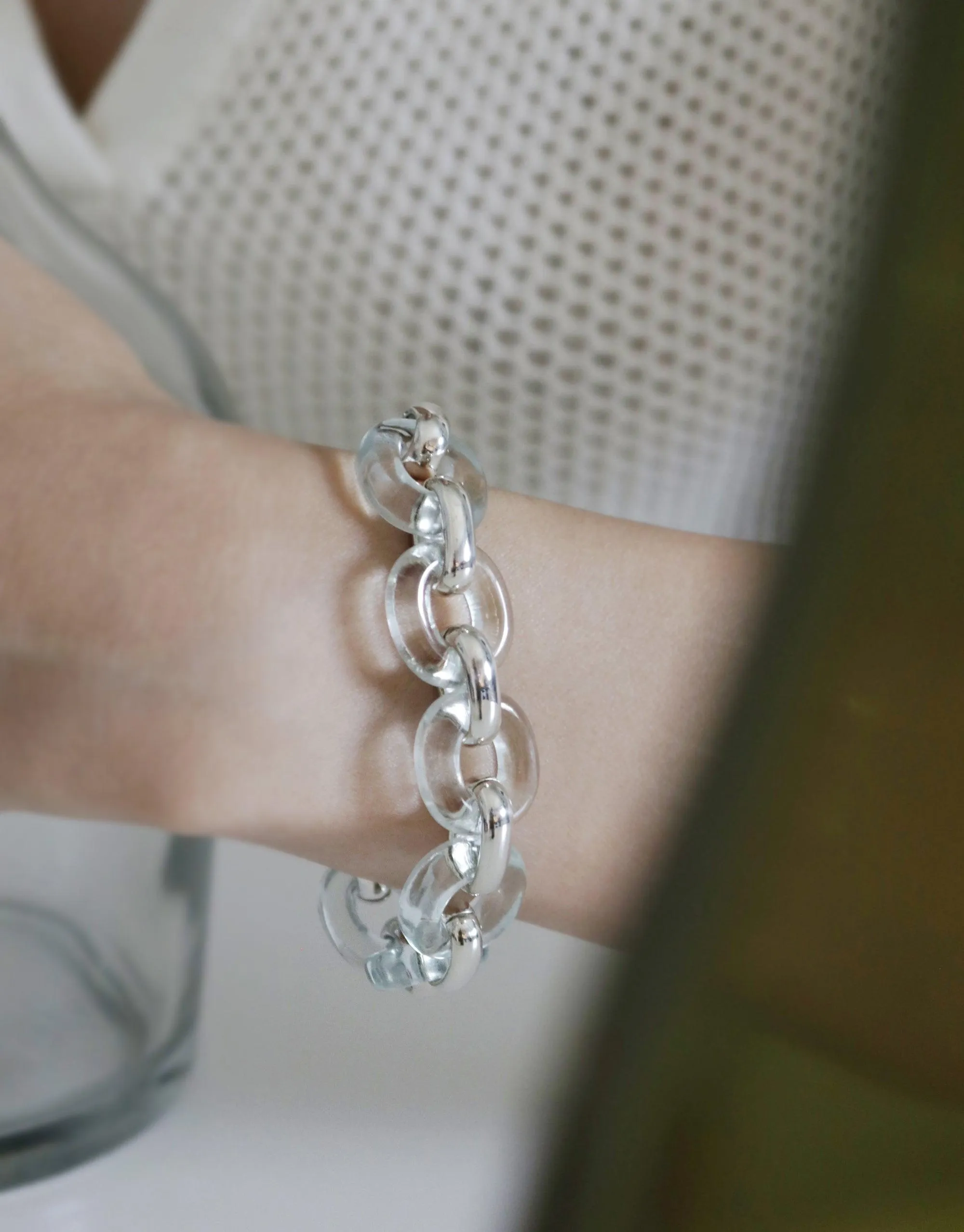 Connected Loop Bracelet | Glass