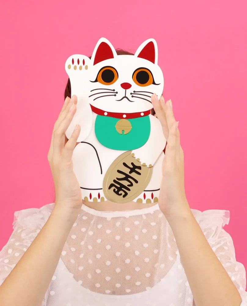 Maneki neko cat wall decor