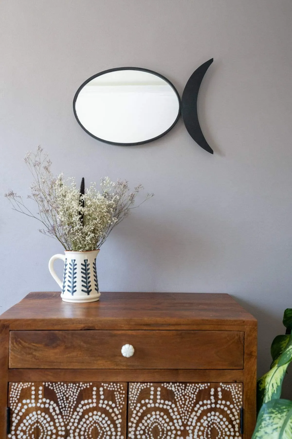 Mrigal Decorative Mirror (Metal And Glass)